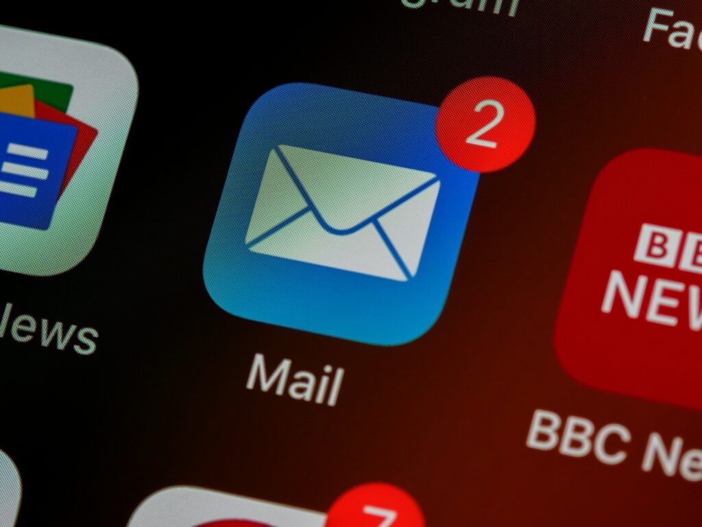 closeup of email app displaying 2 notifications